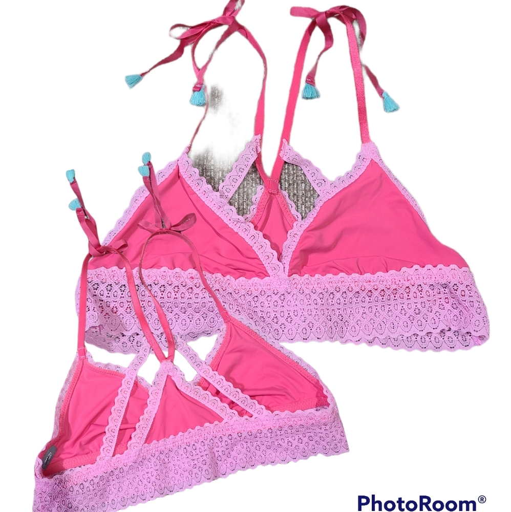 Aerie Pink Feminine Lacy Bralette